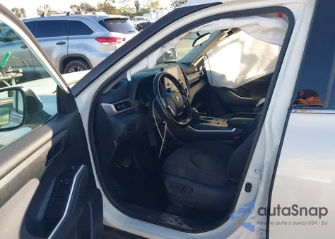 2021 Toyota Highlander Le z USA, uszkodzony, nr VIN 5TDZZRAH5MS076628